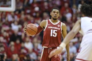 开云体育-媒体人:梅森-琼斯曾拿到多支CBA球队报价 最高报价达到110万美元